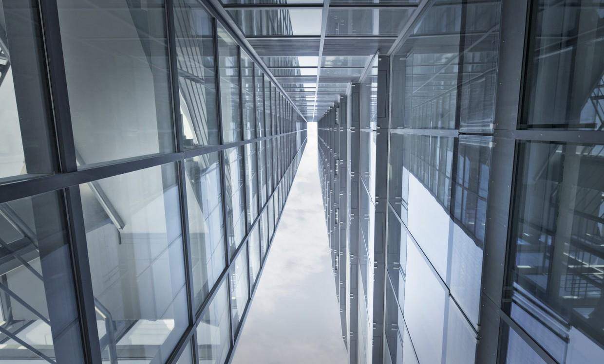 Продажа и обработка стекла